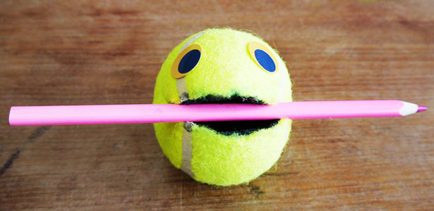 Tolla Tennisball-Stifthalter