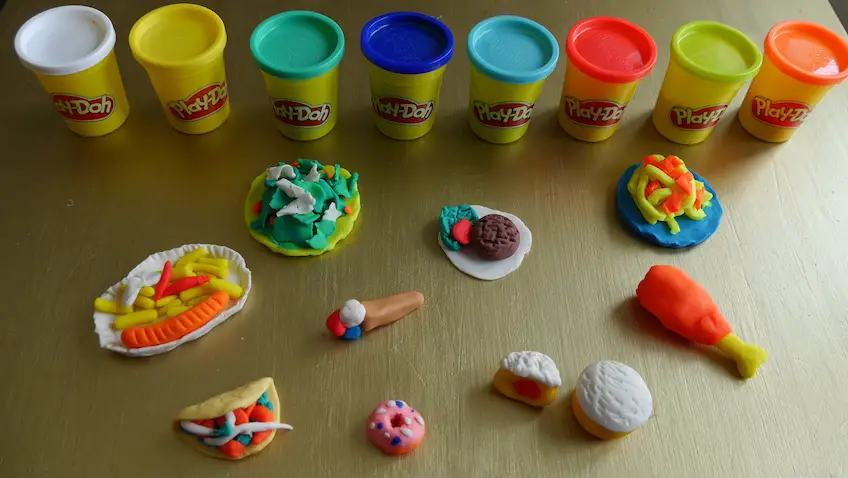 Knetet lokale Köstlichkeiten & gewinnt den Play-Doh Kindergartenpreis *WERBUNG*