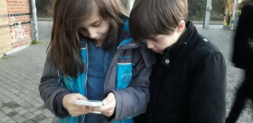 Schnitzeljagd mit Handy – 10. Kindergeburtstag mit DIY Geocashing