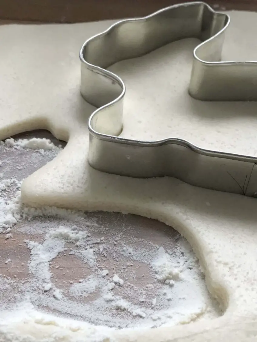 Salzteig Rezept - Blitzschnell und einfach selber machen - Bastel-Basics