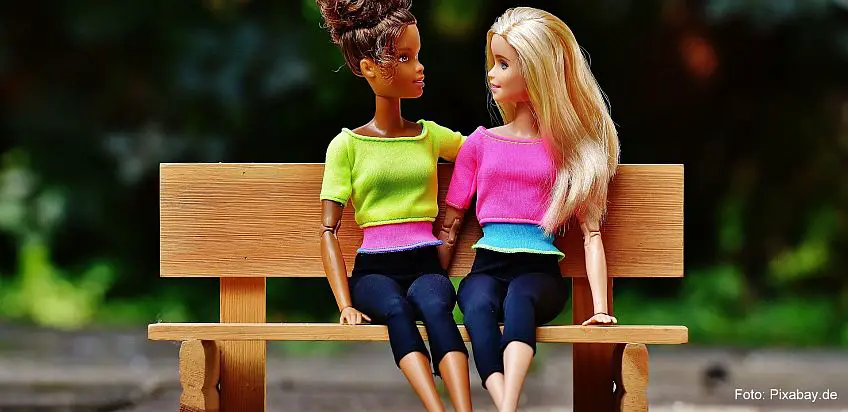 Barbie hinterfragt ihre Privilegien – Warum das trotzdem nicht reicht