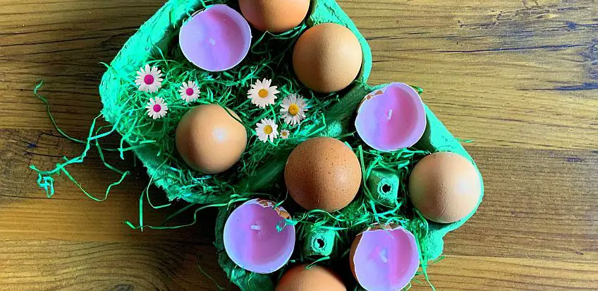 Feierliches Basteln: Osterteelichter aus Eierschalen